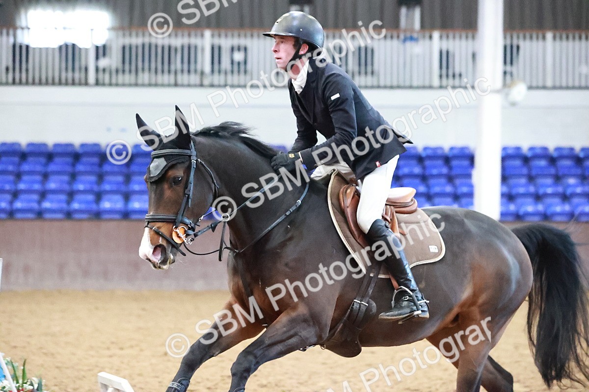 SBM_002901 - Class 11 - Senior Foxhunter 1.20m