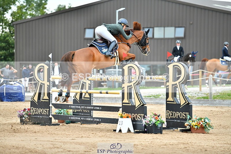 230720A-152939-03893 - Cls 9, 2 Star Big 1.40m Start to break