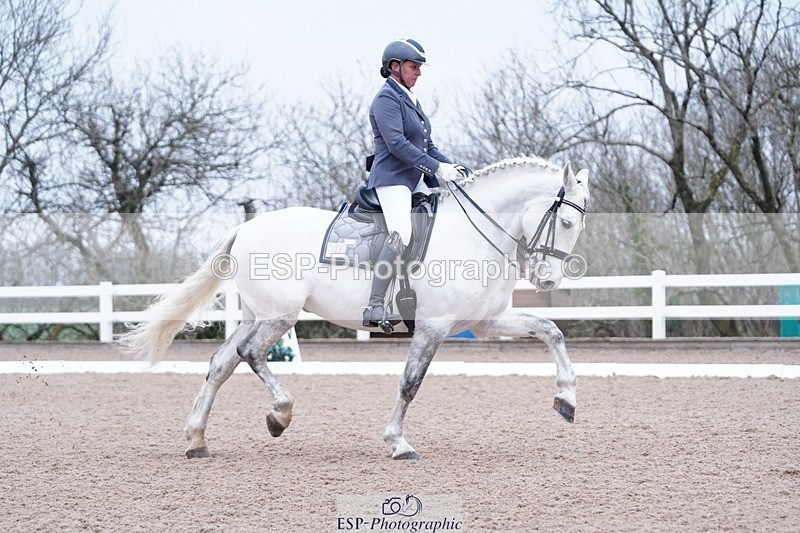 250214-114646-00462 - 102-PAULA.LEE-Deseado.Santo