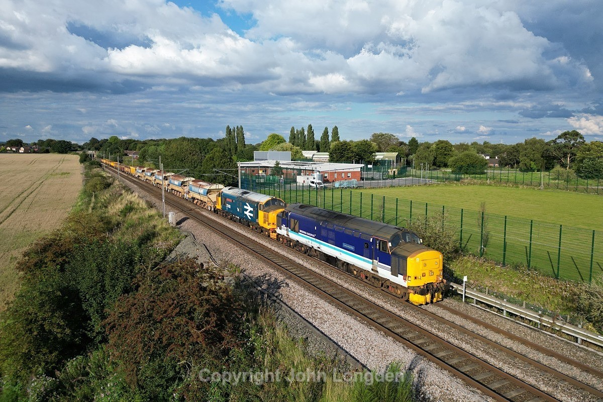 JL - 16.8.23 37425 37401 6K05 Carlisle - Crewe, Red Bank - West Coast Main Line (north to south)