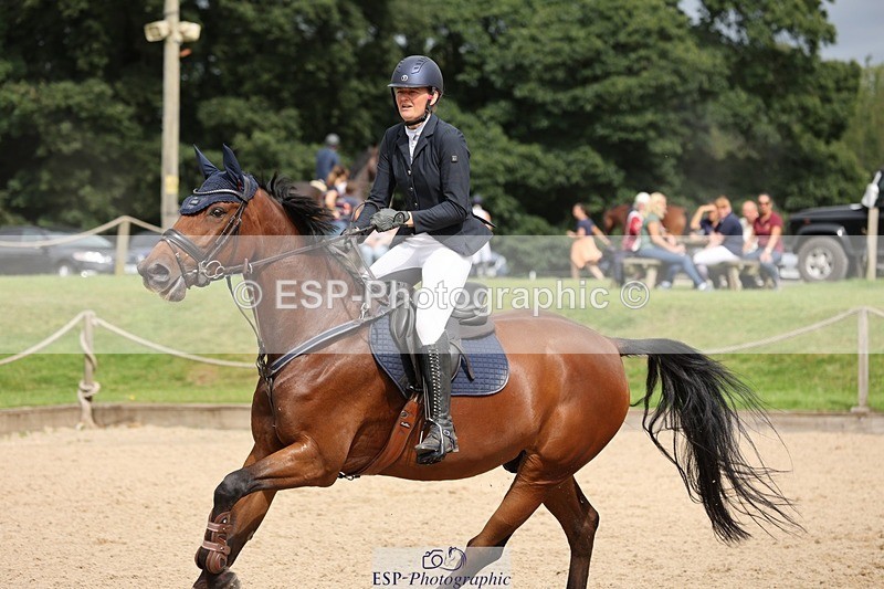 240817-111525-00887 - 03A Snr Disc