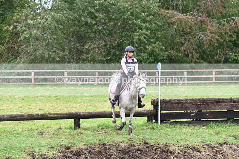 WJ6_8009 - Time at Photographer 13:49 to 14:15