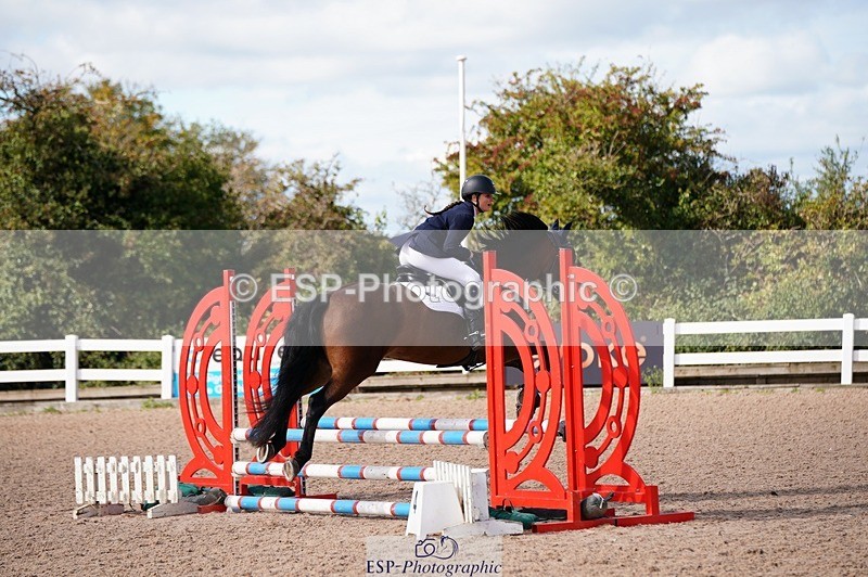 250921-120054-02852 - Cls 21+22 Club and Schools 70cm