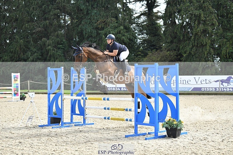 230908-151615-02416 - Cls 8 Snr 1.05m Open