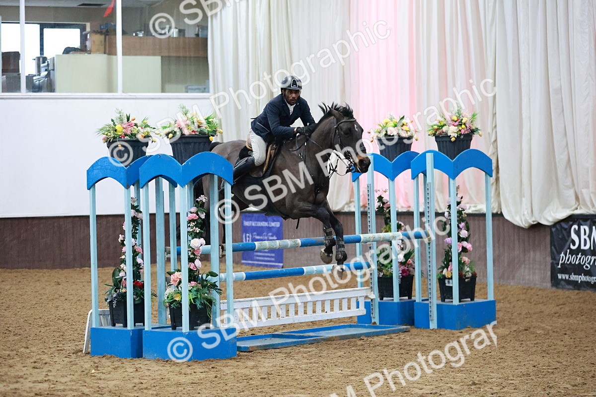 SBM_001028 - Class 4 - Senior Newcomers - 1.10m