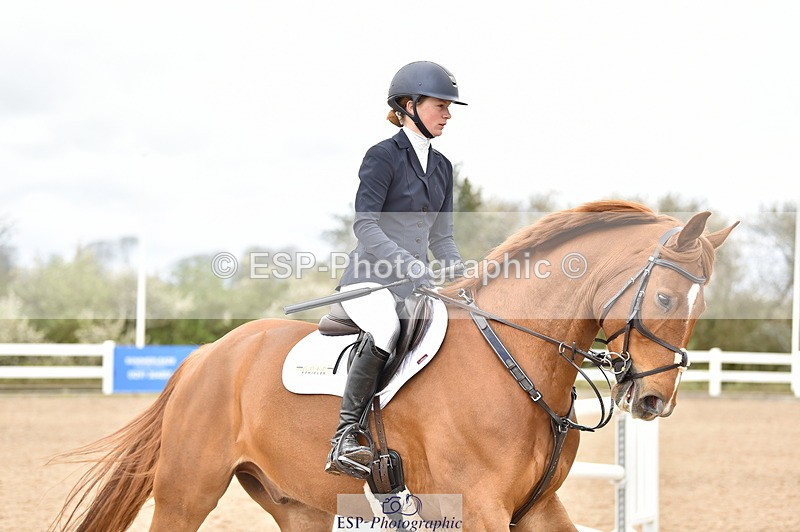 240403A-135214-00643 - Cls 4 Newcomers and 1.10m Open