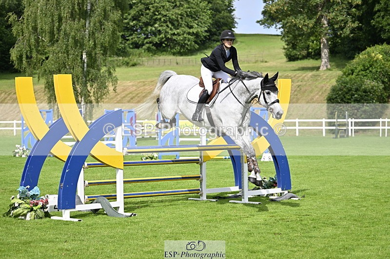 250613A-100654-00290 - Cls 1 Snr Newcomers and 1.10m Open