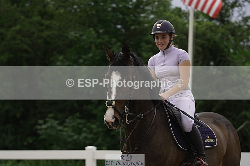 230625A-145824-04464 - Cls 12 Children on Horses 95cm + 1.15m