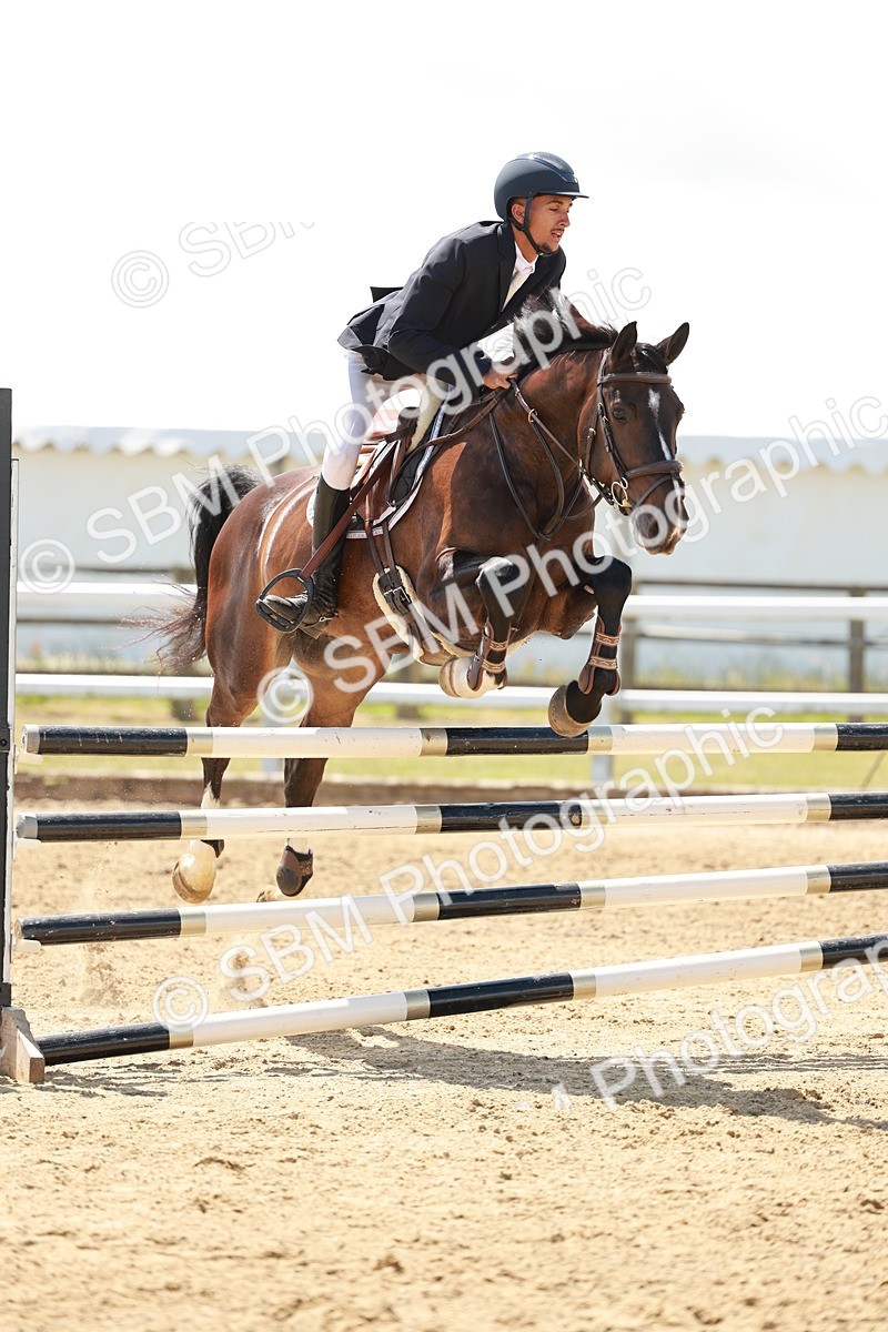 SBM_007203 - Class 2 - Senior Discovery - 1.00m Open