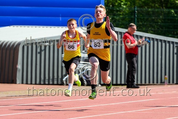 West25Sat-927036 - Track Male