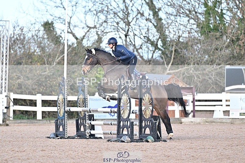 251126-100839-00115 - Cls 0 + 1, Clear Round, British Novice and 90cm
