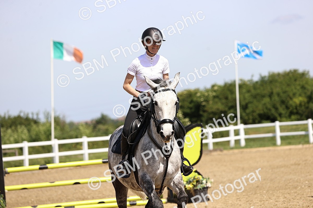 SBM_003781 - Class 9 British Novice/90cm