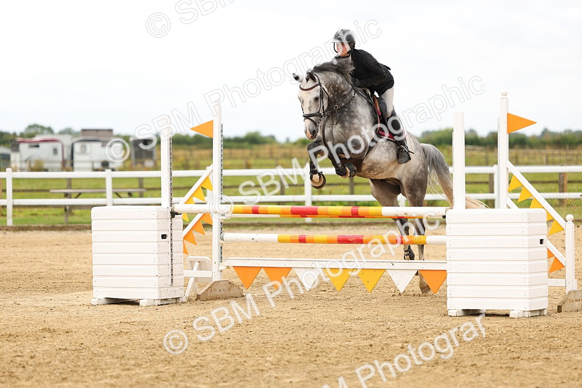 SBM_009176 - Class 2 - Senior Discovery - 1.00m Open