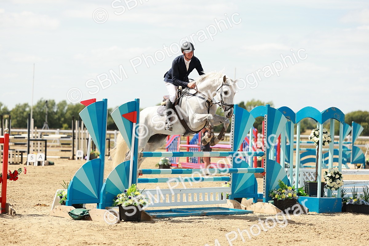 SBM_007729 - Class 3 - Senior Newcomers - 1.10m Open
