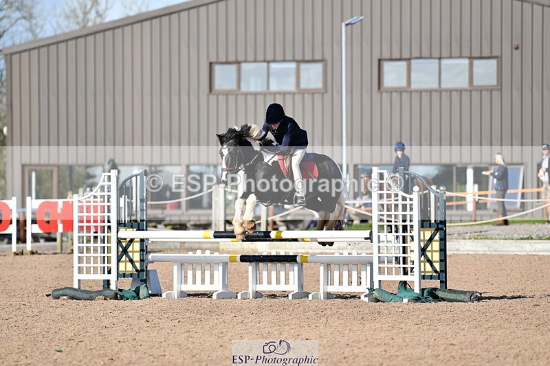 241026A-133214-01548 - SAT Cls 30 Stepping Stones 128+138