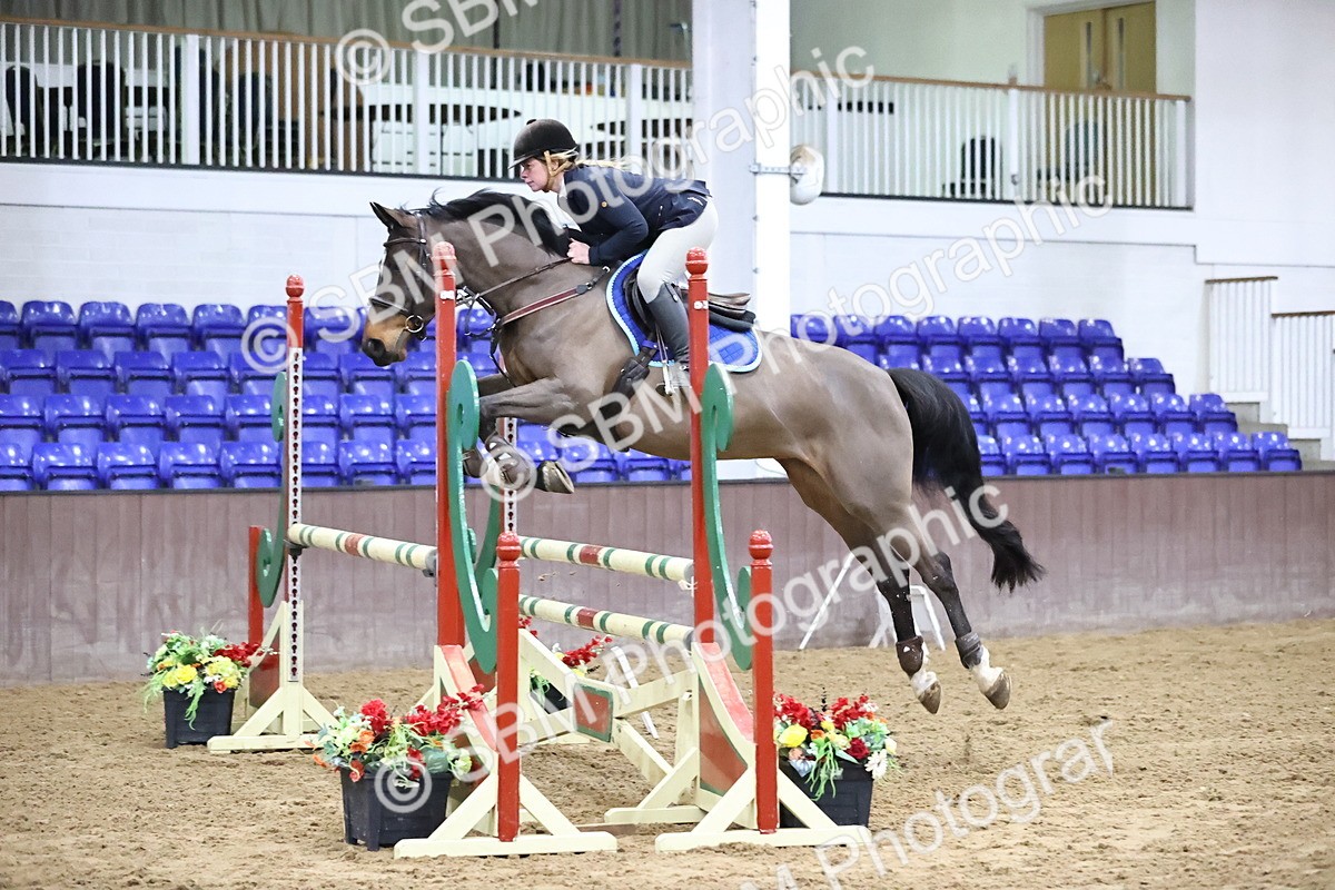 SBM_2692 - Class 9 - Senior Newcomers/ 1.10m Open
