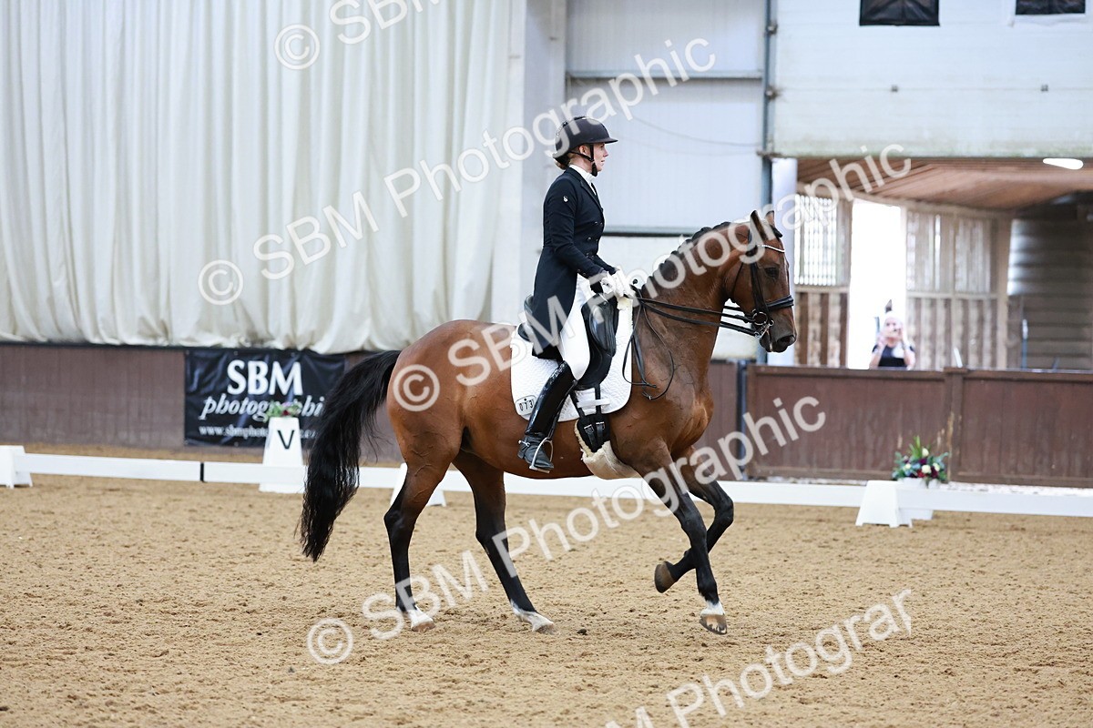 SBM_016149 - Class 5 - FEI INT II - 15.48-17.00