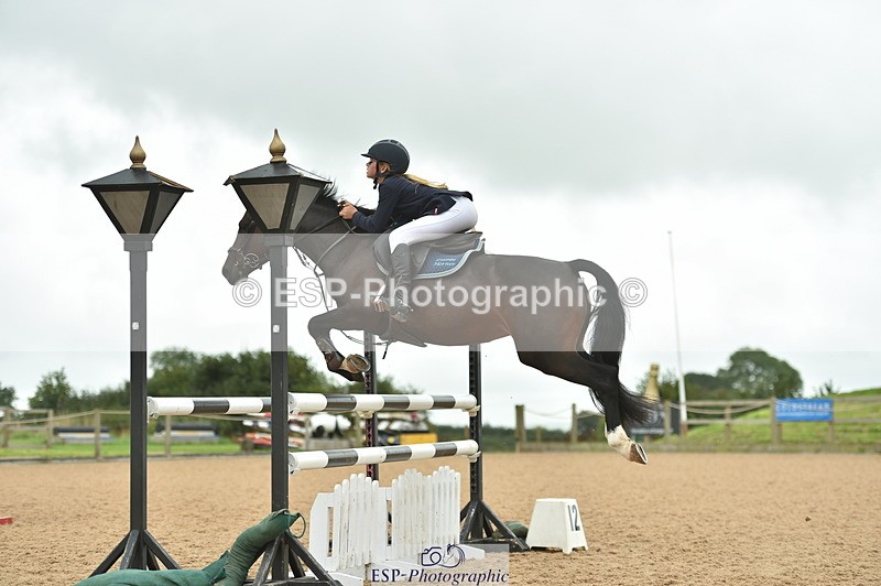 230819A-115708-00437 - Cls 37+38 Springboard +Summer/Winter 128cm + 138cm