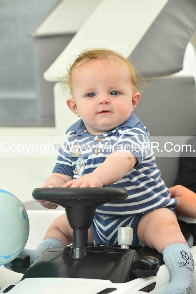 SH4_2171 - Bonny baby competition.