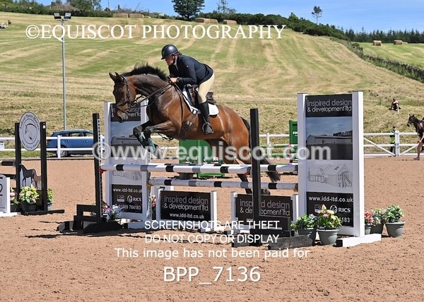BPP_7136 - CLASS 14 FRI Nupafeeds Senior Dicovery/1m open