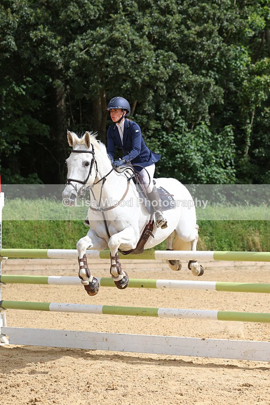 3E7A1807 - Class 14: Senior 1.15m Open