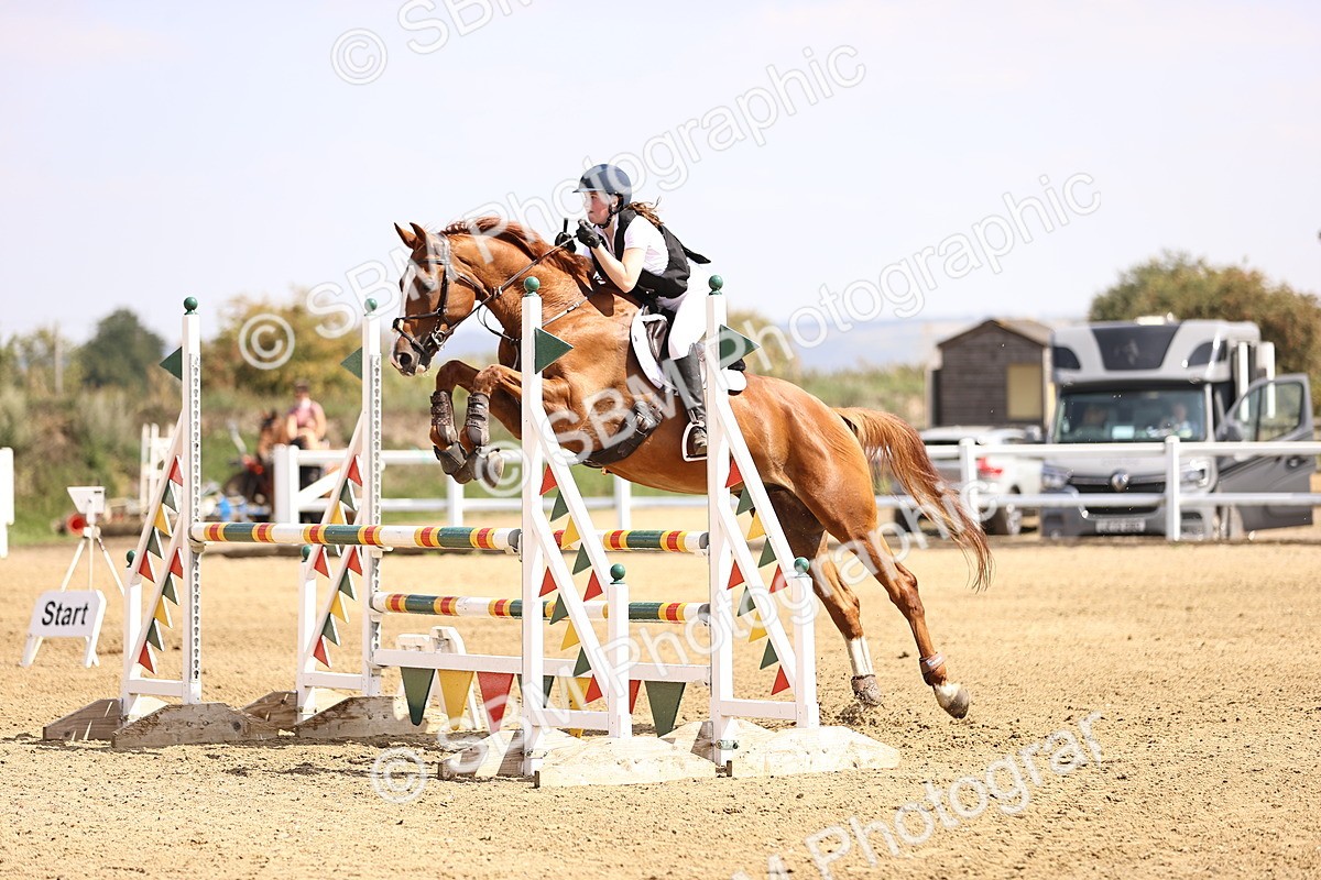 SBM_006670 - Class 12 - Amateur Championship Qualifier 1.05m