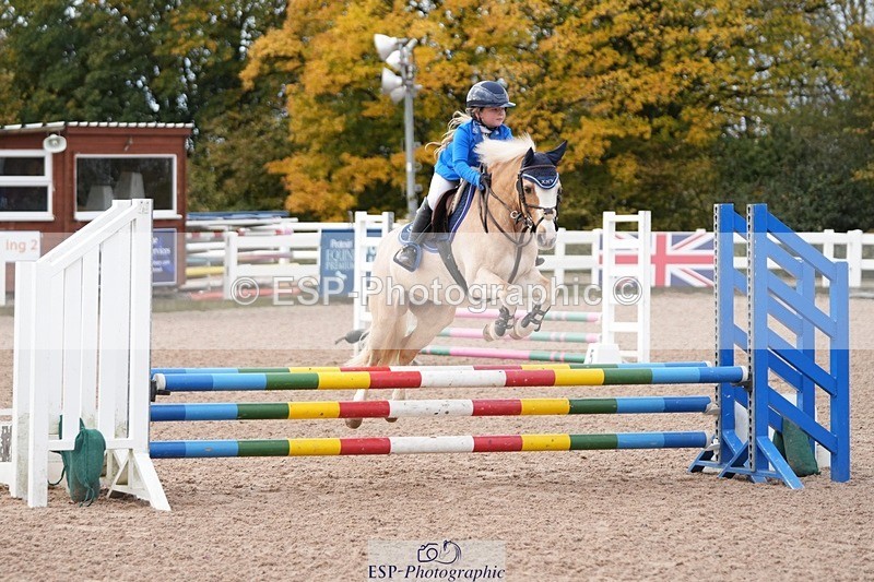 251026-110629-01877 - Cls 1+2 10yr and under 128cm and 70cm Open