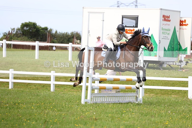 3E7A1467 - Class 13: Senior British Novice/90cm open