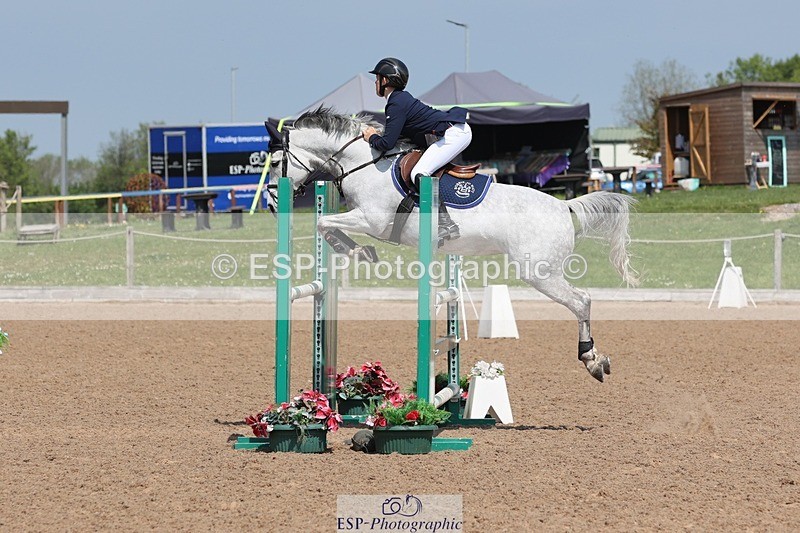 250503-121619-01000 - Cls 9 Pony Foxhunter and 1.10m Open
