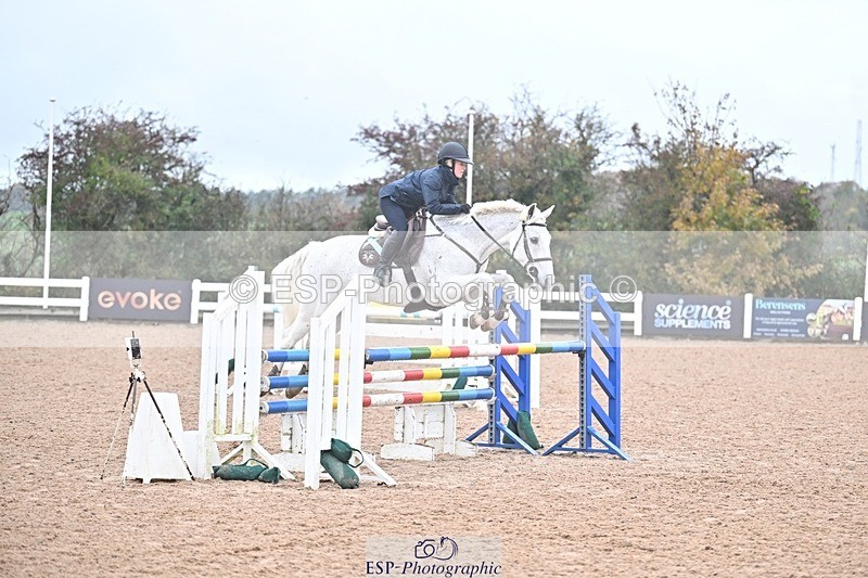 251029-122425-00480 - Newcomers and 1.10m