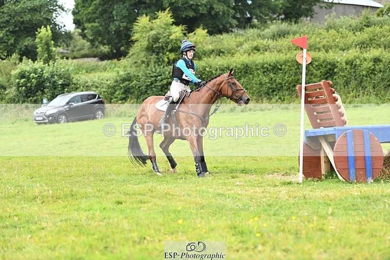 240630-125509-01130 - 910-Imogen_Daniels-Granstown_Master