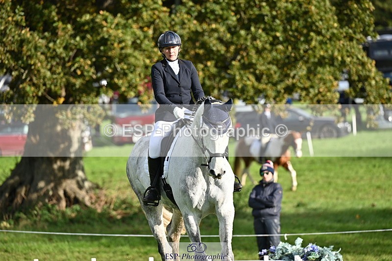 251024A-101237-08267 - G-554-Kerri.Mcnicol