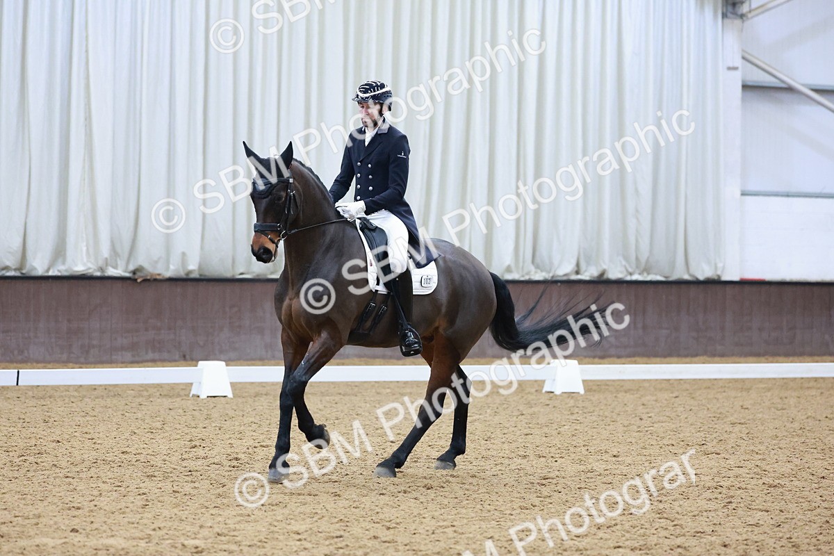 SBM_004582 - Class 19 - FEI INT 1