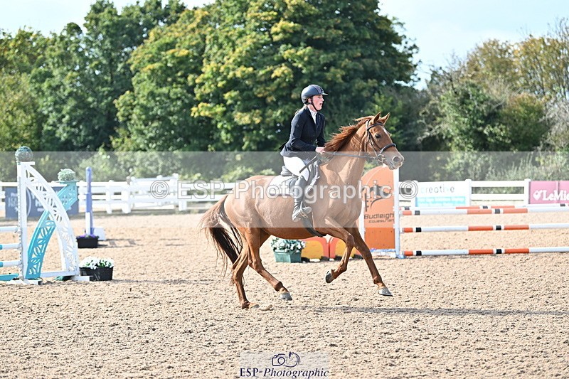 241004A-120451-01780 - Fri 08 85cm Amateur Quals