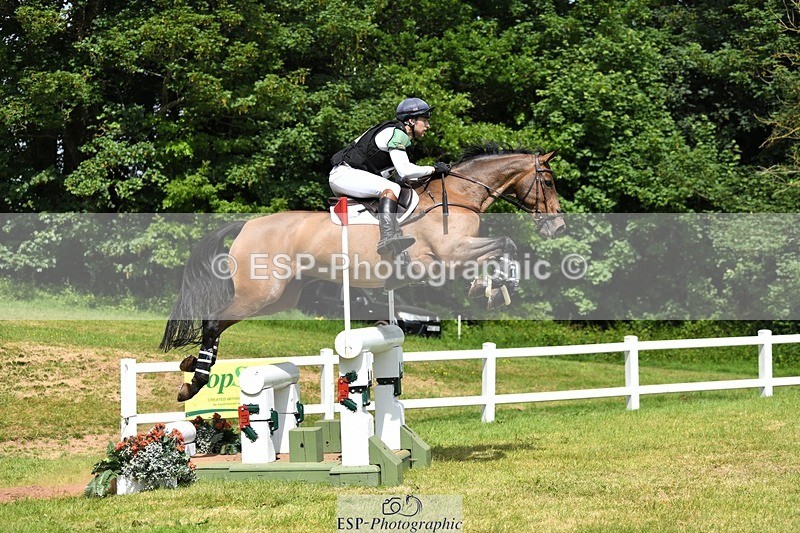 230528-145606-18117 - 484-MERMUS_R_DIAMONDS-Richard_Coney-XC