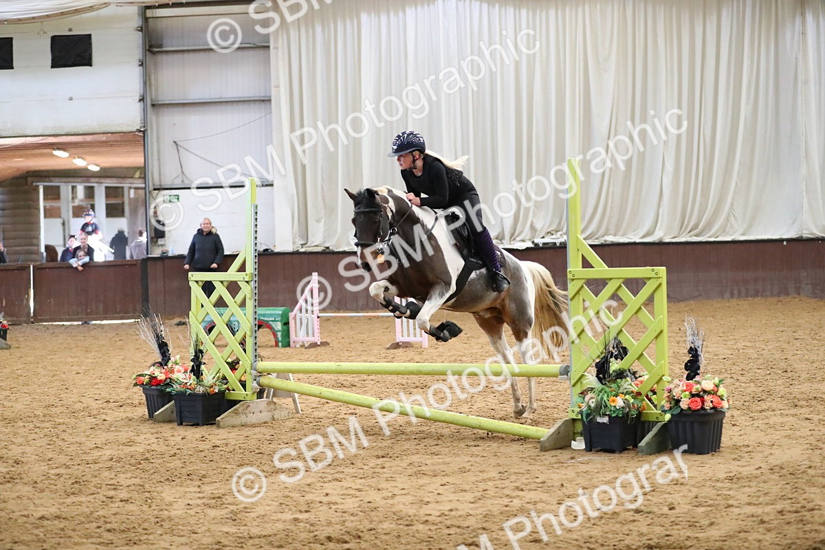 SBM_001846 - Class 3 - Horse & Hound