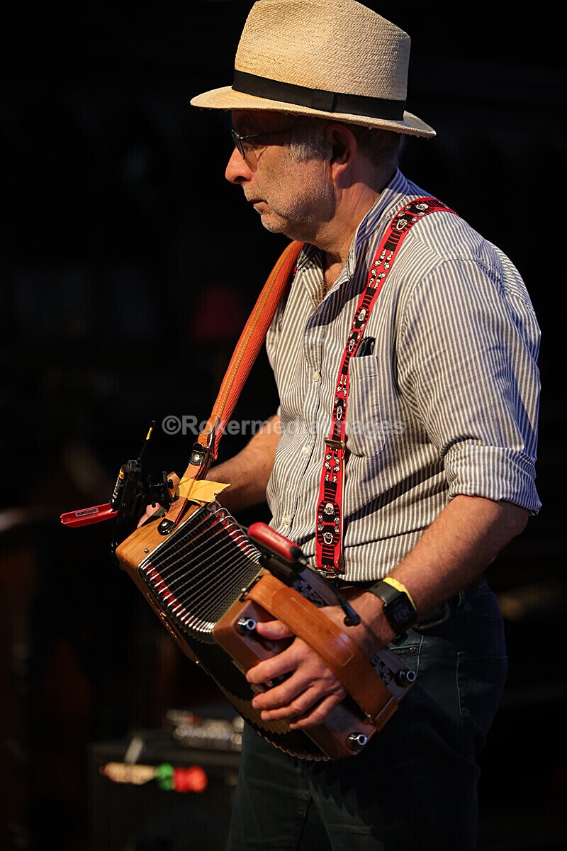 FOLK N BLUES-151 - FOLK and BLUES SEPT 2022