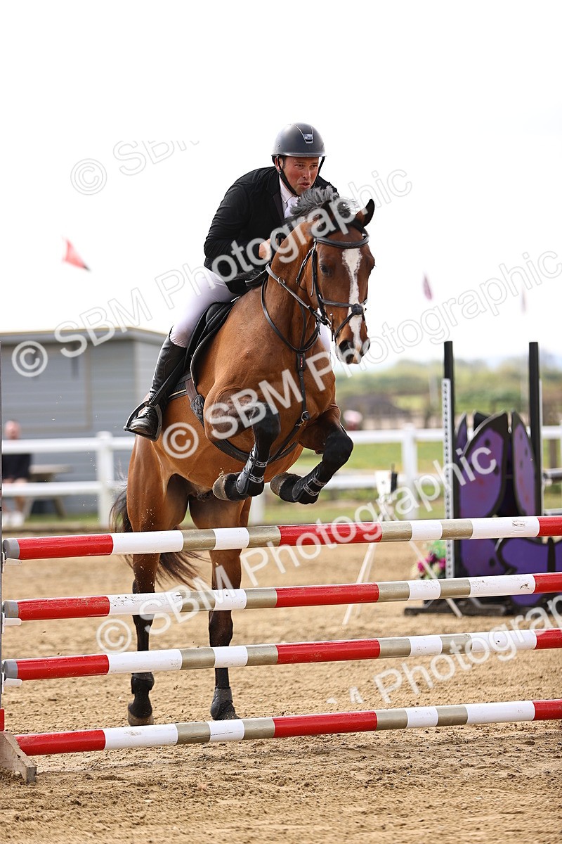 SBM_001749 - Class 10 - Senior British Discovery - 1.00m