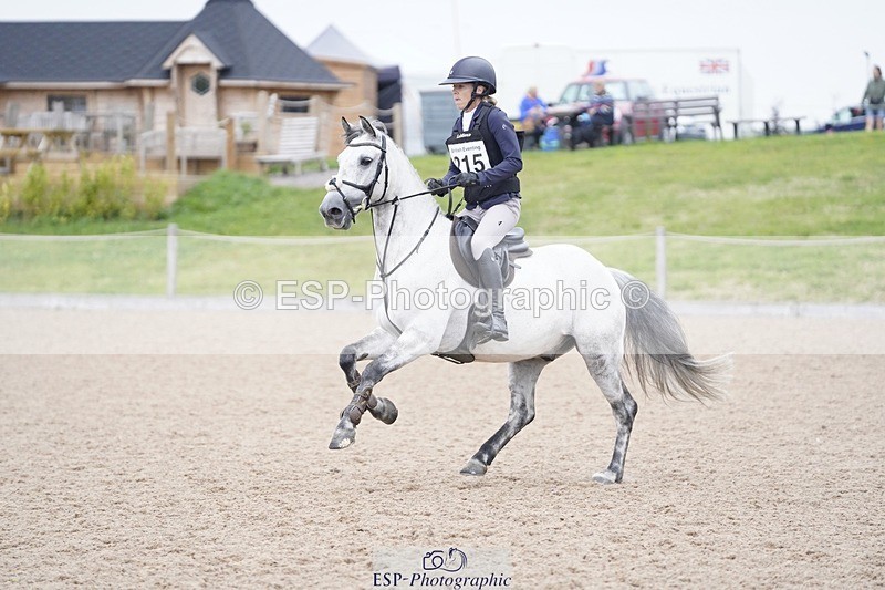 240831A-142750-04122 - 215-Henrietta.Hough-CORRIES.ROBS.STAN