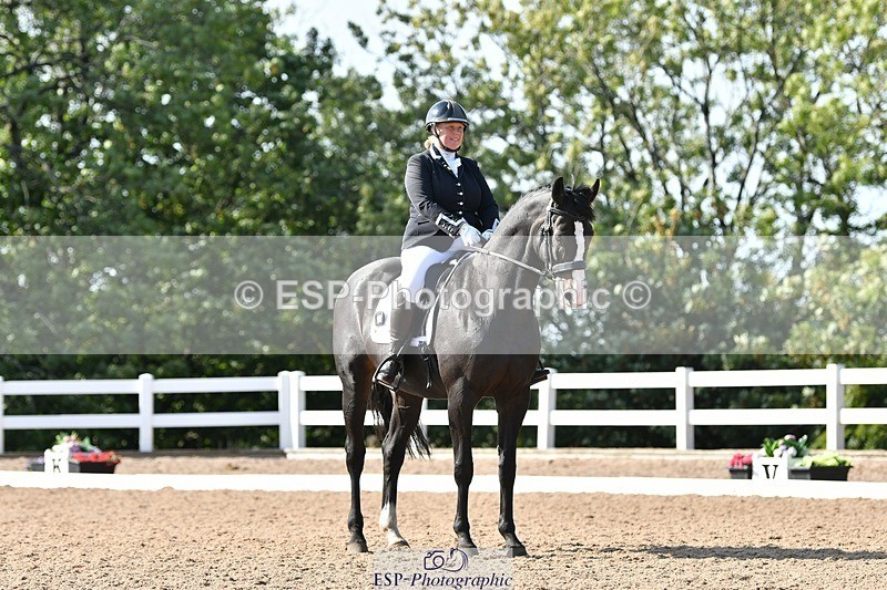 250906-155606-04499 - 057-Joanna.JohnsRockoko