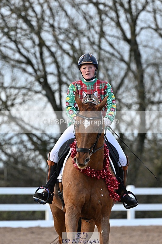 241214-150544-03093 - 137-Tyler.Bradshaw-Gijsbert