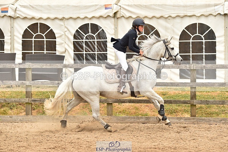 230618-135600-12836 - Cls 25 Pony Foxhunter & 1.10m Open