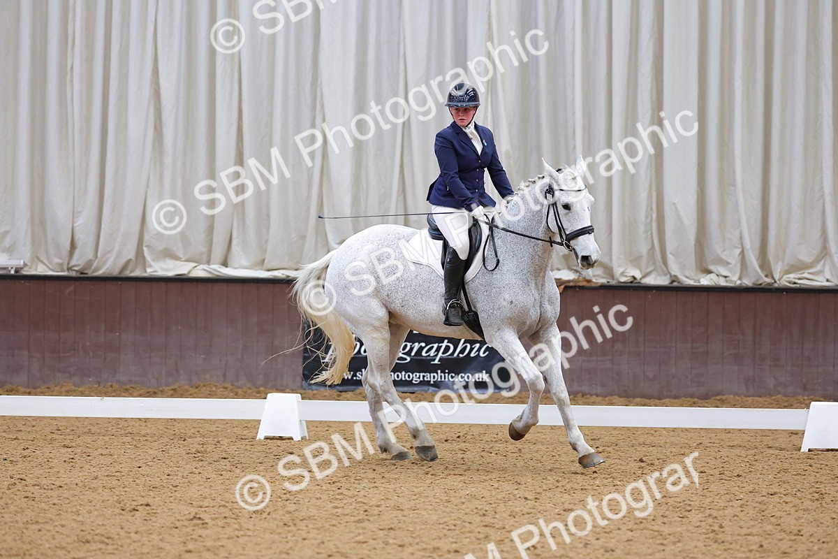 SBM_003708 - Novice