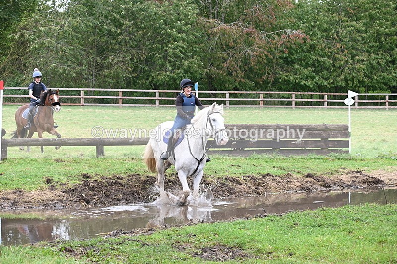 WJ6_7073 - Time at Photographer 13:06 to 13:23