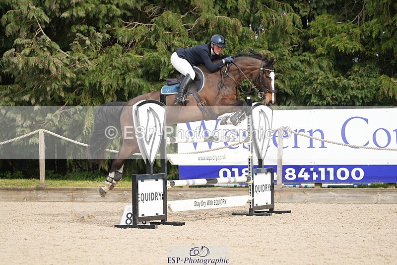 260322A-142825-01986 - 13 Foxhunter 1m 20 Open