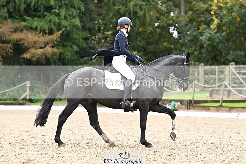 251023A-122337-02224 - B-144-Annabel.Carthy