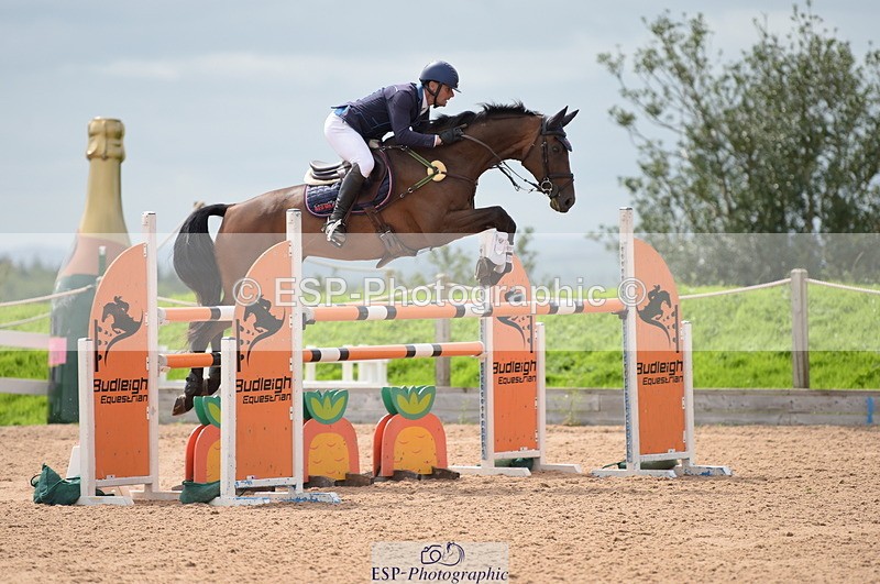 230813A-142842-13360 - Cls 50 Senior Foxhunter