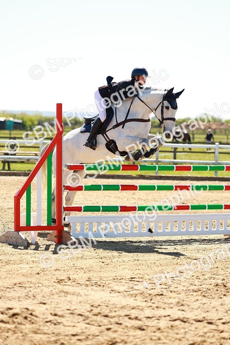 SBM_001316 - Class 4 - Senior Newcomers 1.10m