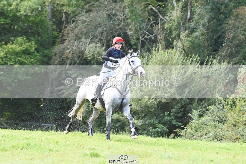 230820X-112522-1614 - BE90 XC 09.40 to Rider 151 at 11.44