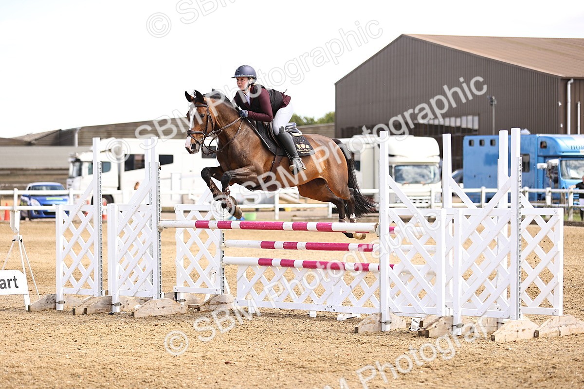 SBM_001181 - Class 6 - Senior Newcomers - 1.10m